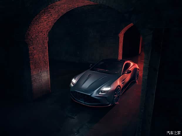 搭4.0升V8双涡轮增压发动机 阿斯顿·马丁全新Vantage S官图发布