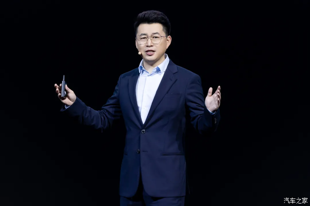 邓承浩任深蓝汽车董事长 荣耀前中国区CMO姜海荣出任深蓝汽车CEO