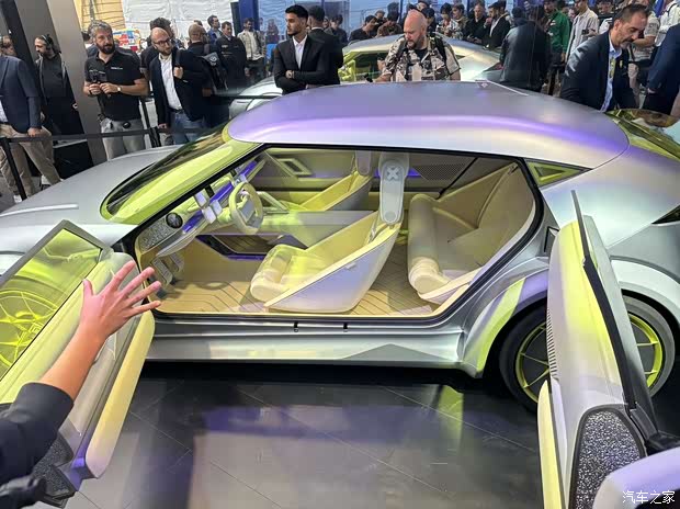 定位纯电小型SUV 尾部致敬丰田奕泽？现代IONIQ 3假想图来了！